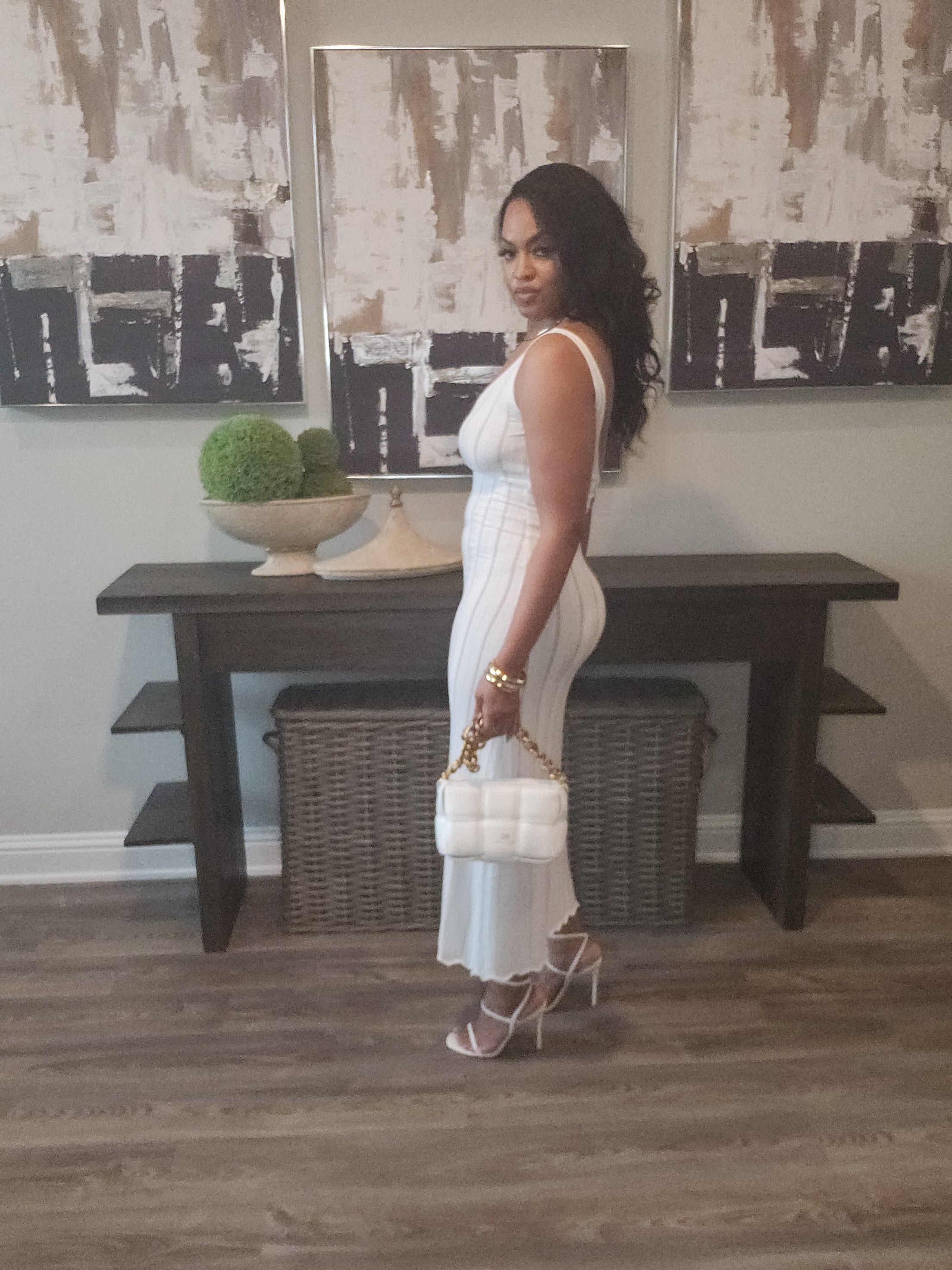 White Effortless Charm